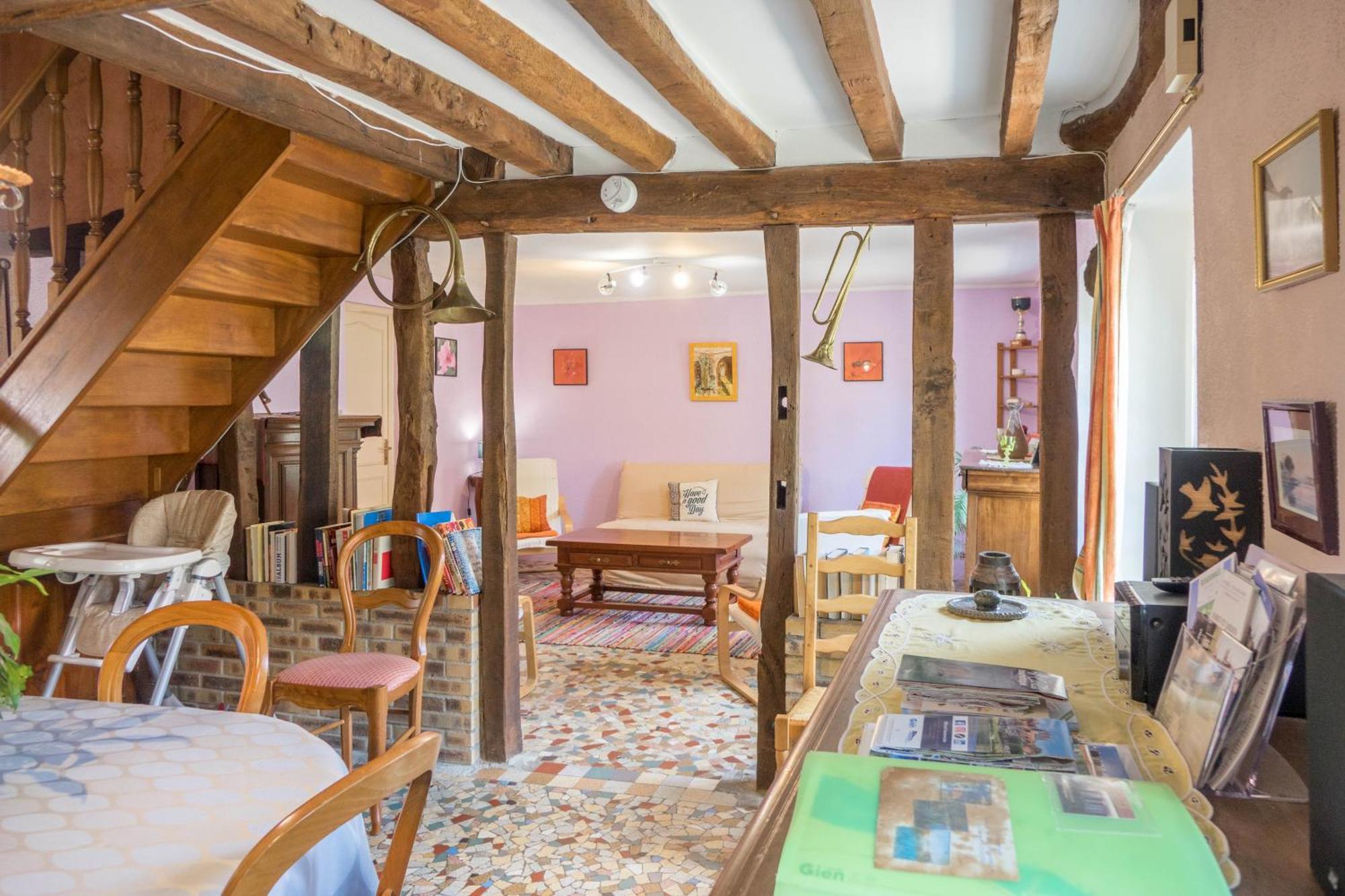 Chantilly table hote et petit déjeuner possible Noyers  Exterior foto