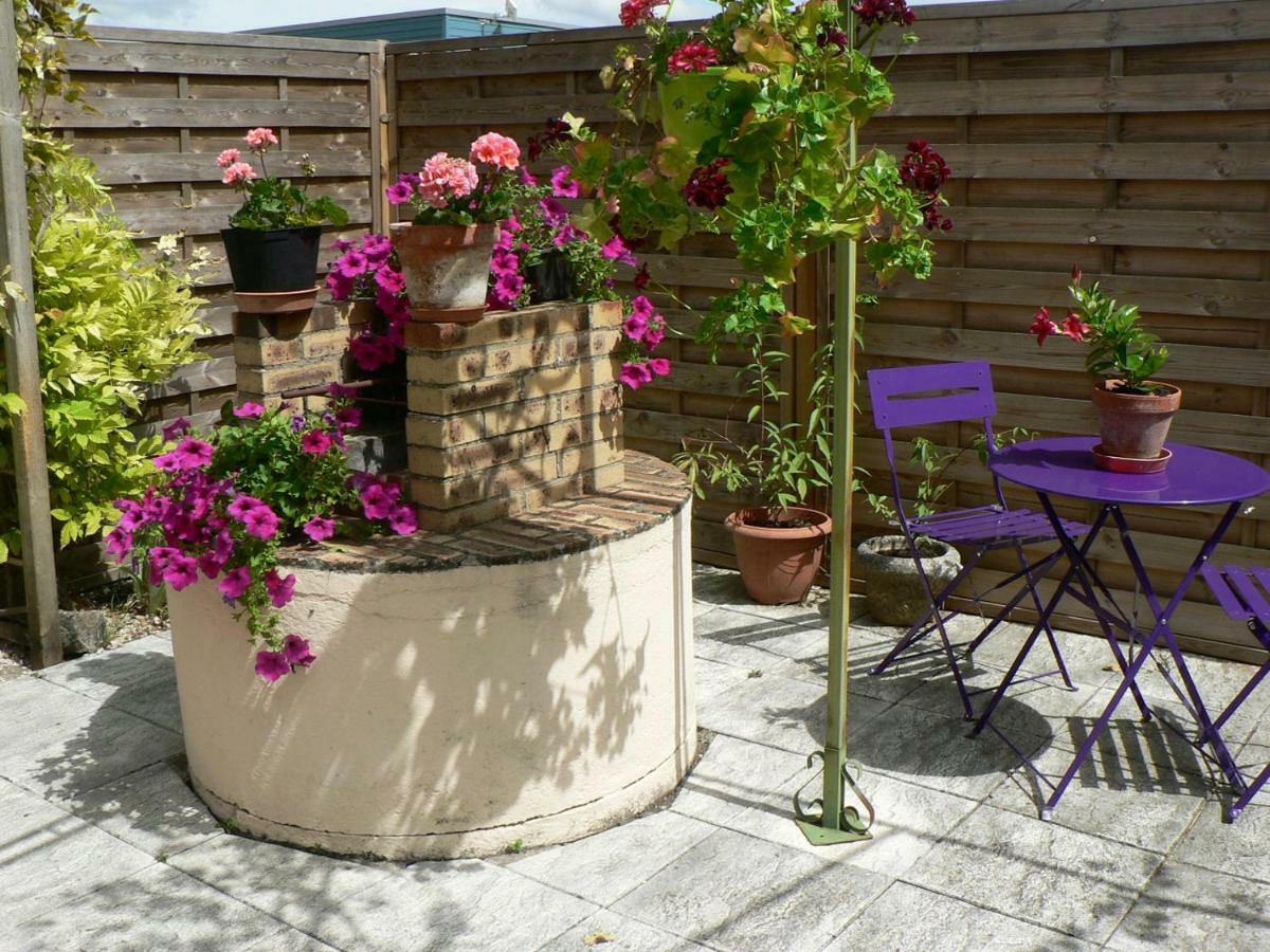 Chantilly table hote et petit déjeuner possible Noyers  Exterior foto